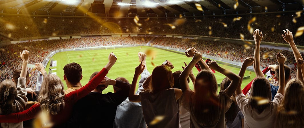 Wenn ein Bundestrainer über seinen Glauben spricht … Jubel im Fußballstadion